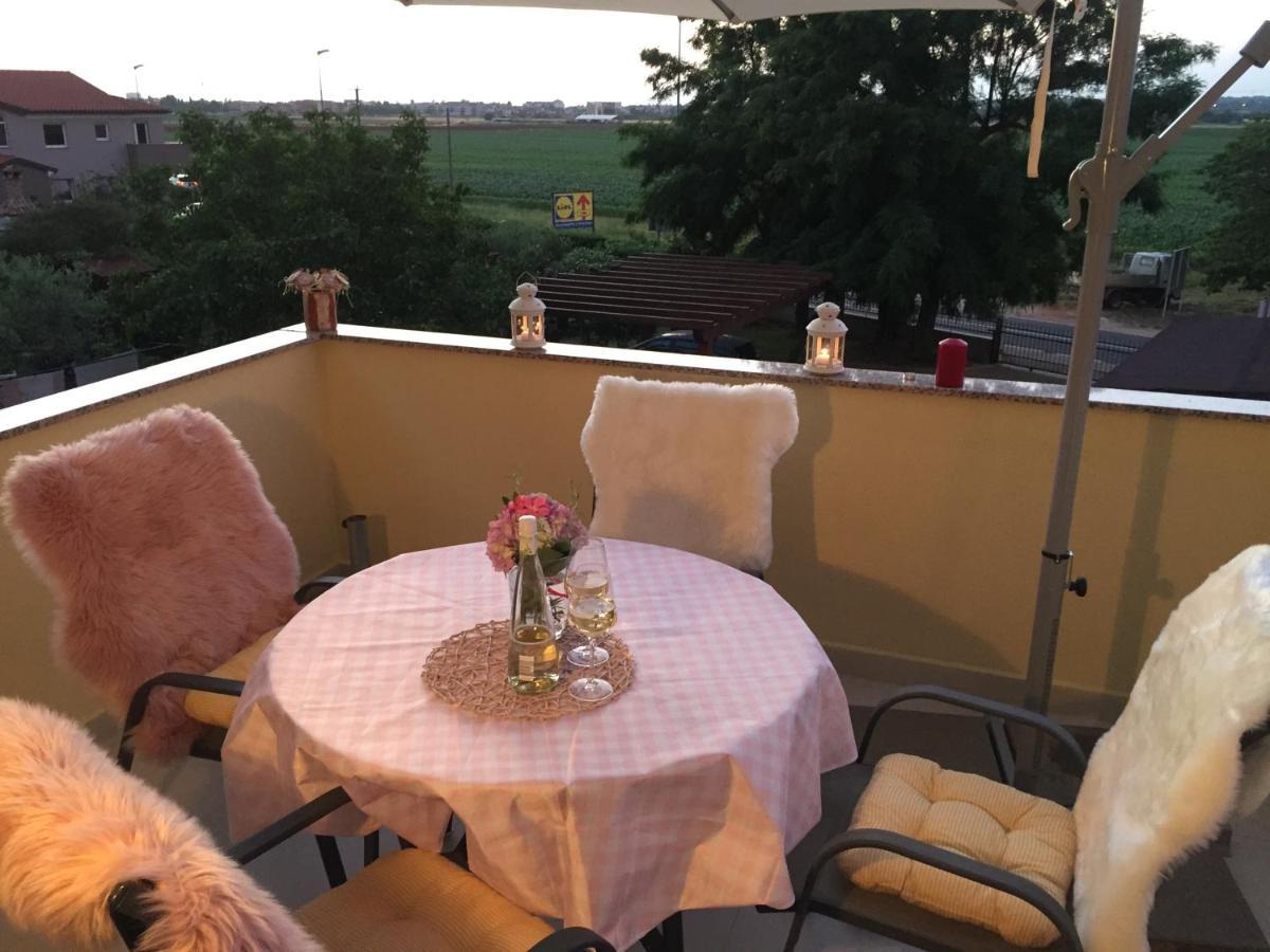 Remi Apartment Umag Luaran gambar